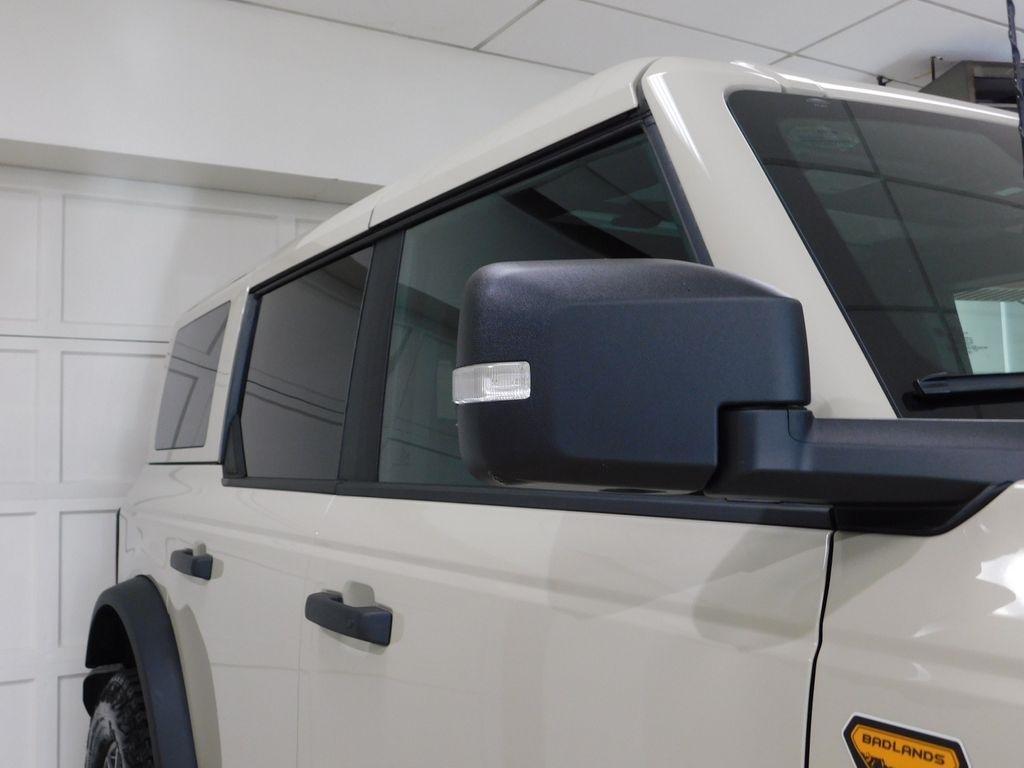 Ford Bronco Badlands 4-Door 2025