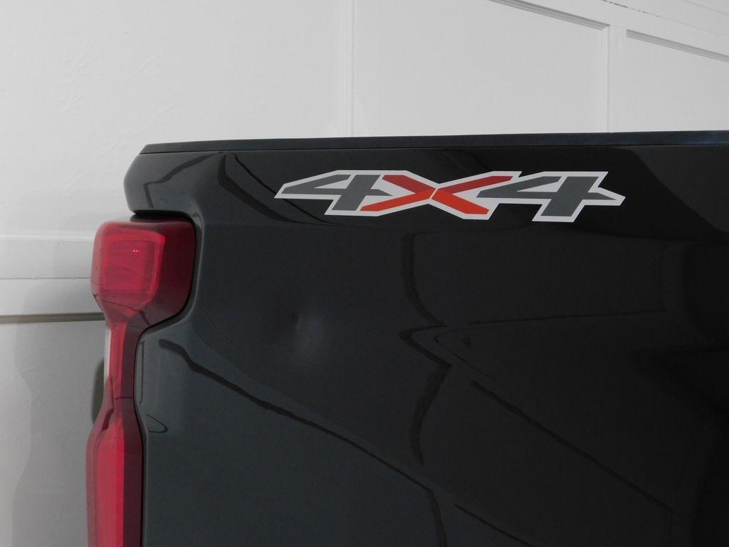 Chevrolet Silverado 1500 LT Double Cab 4WD 2020