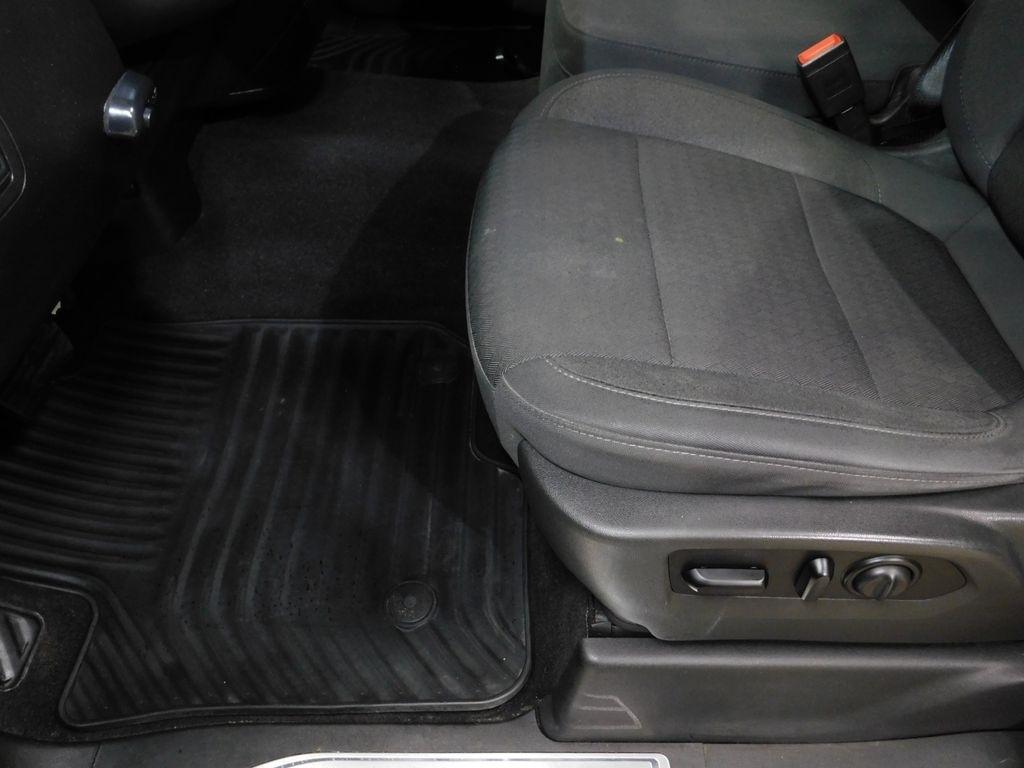 Chevrolet Silverado 1500 LT Double Cab 4WD 2020