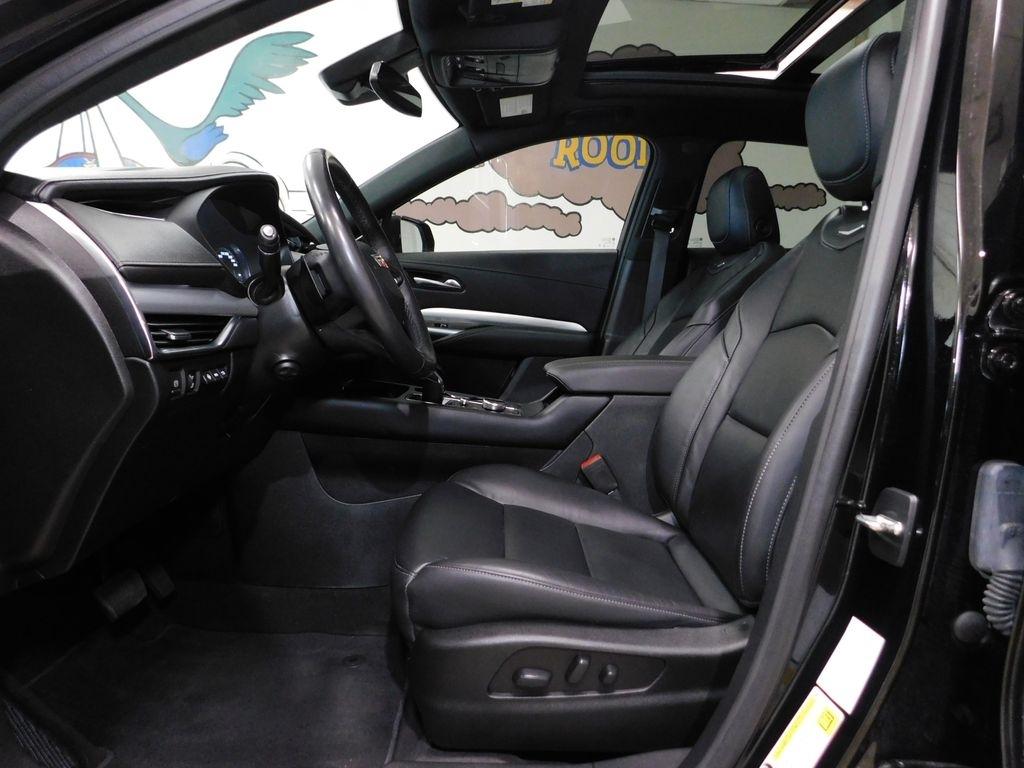 Cadillac XT4 Premium Luxury AWD 2023