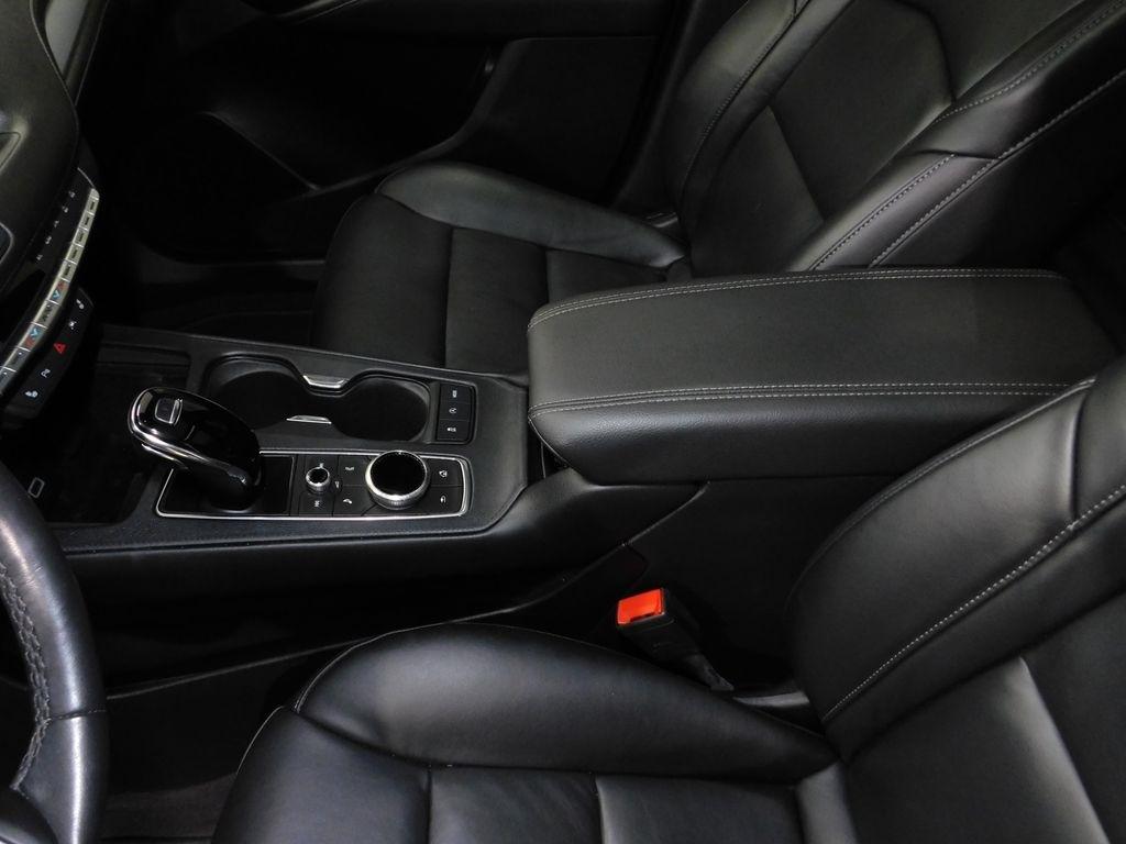 Cadillac XT4 Premium Luxury AWD 2023