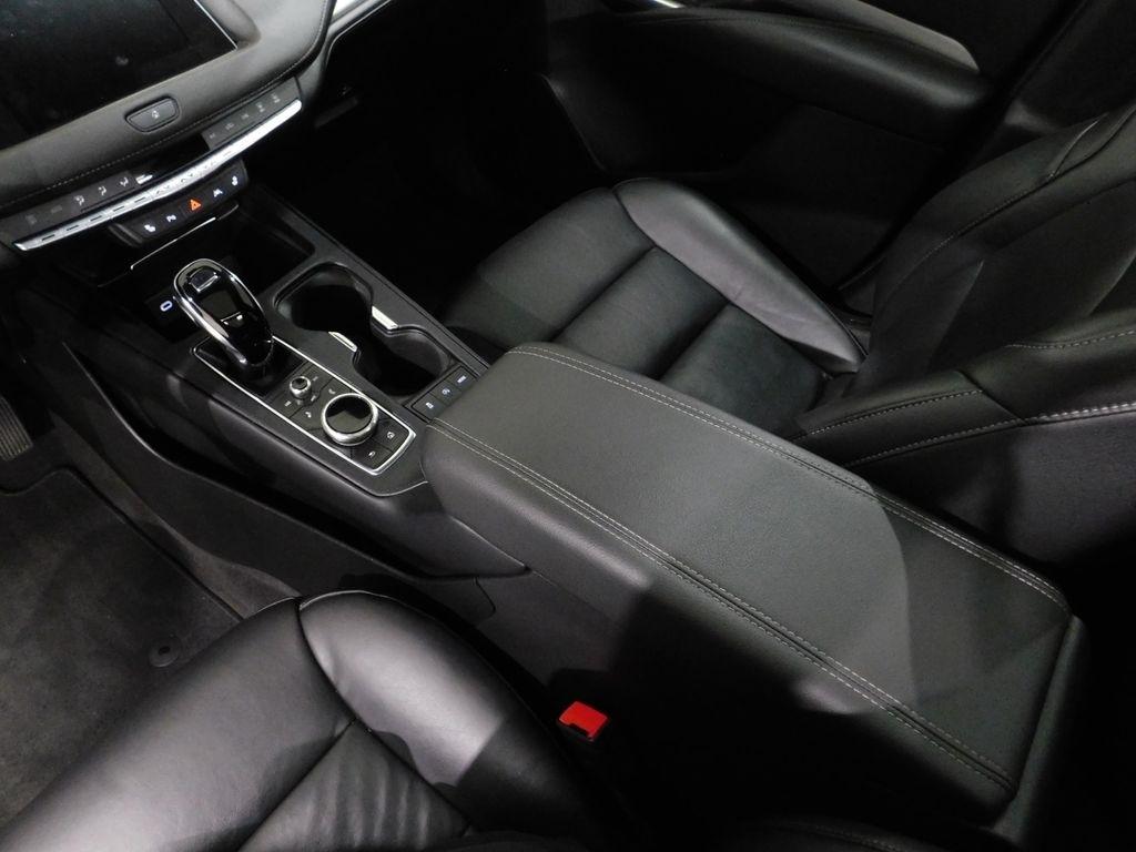 Cadillac XT4 Premium Luxury AWD 2023