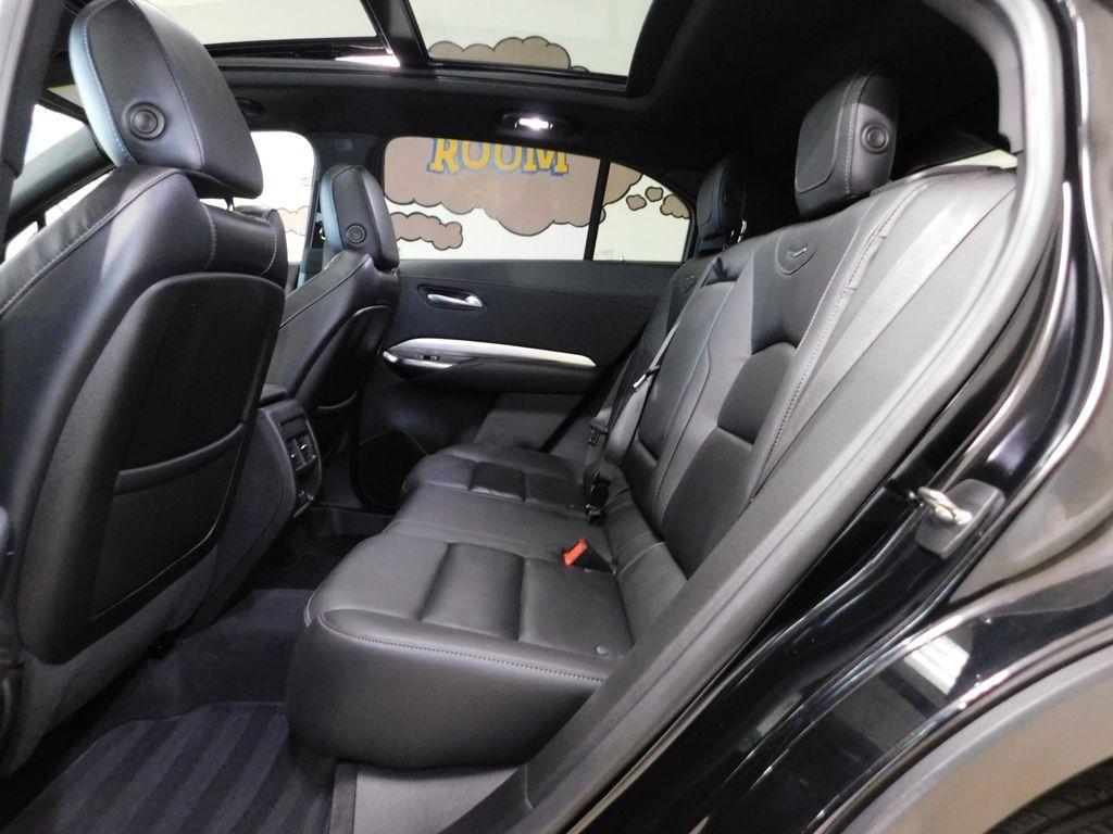 Cadillac XT4 Premium Luxury AWD 2023