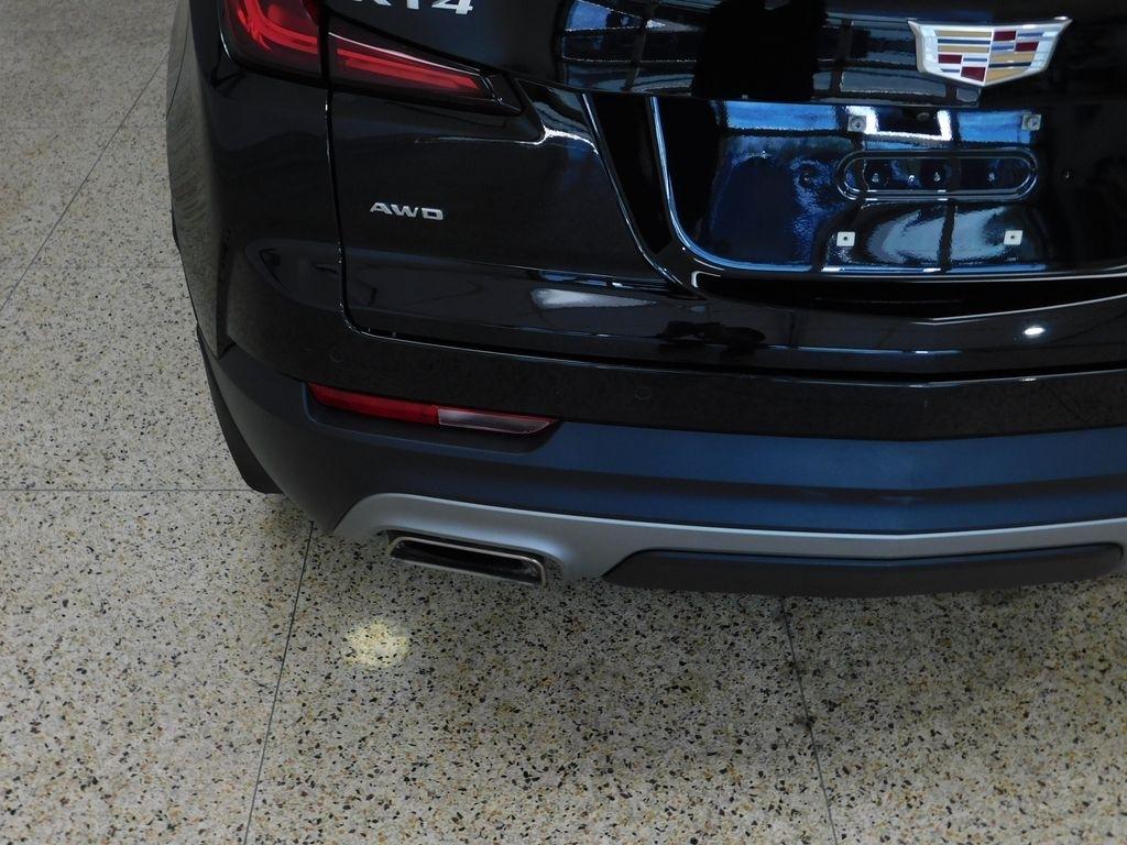 Cadillac XT4 Premium Luxury AWD 2023