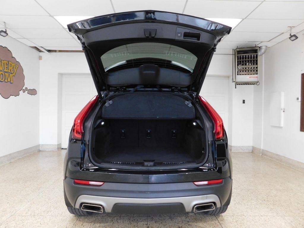 Cadillac XT4 Premium Luxury AWD 2023