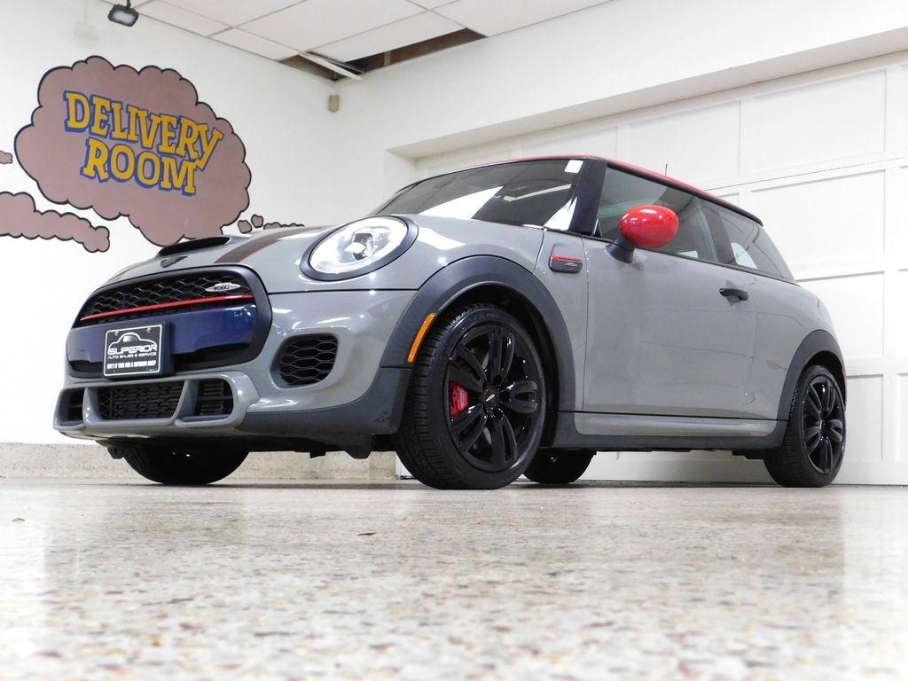 MINI Cooper John Cooper Works 2017