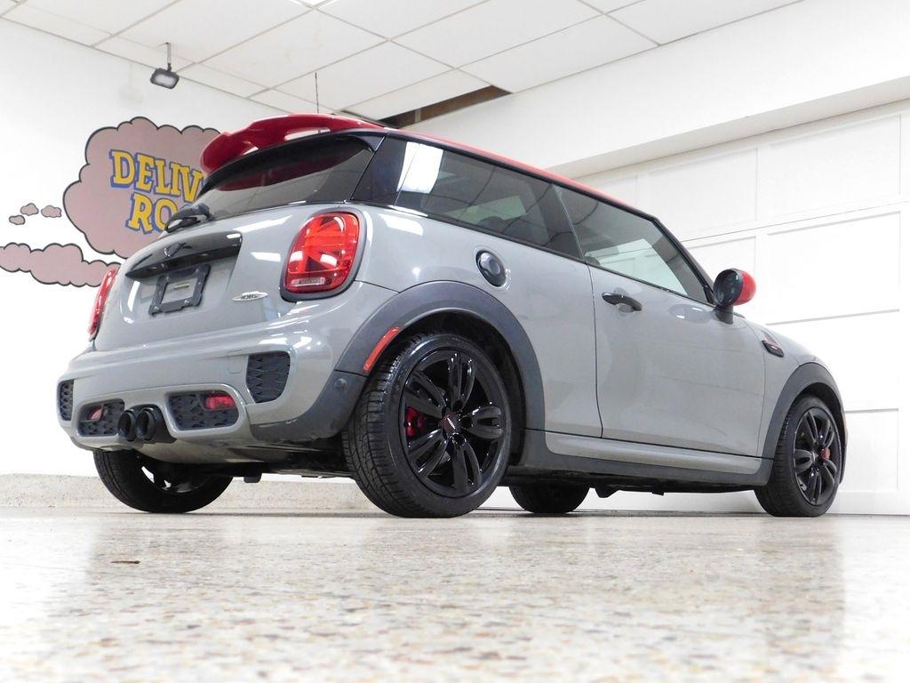 MINI Cooper John Cooper Works 2017