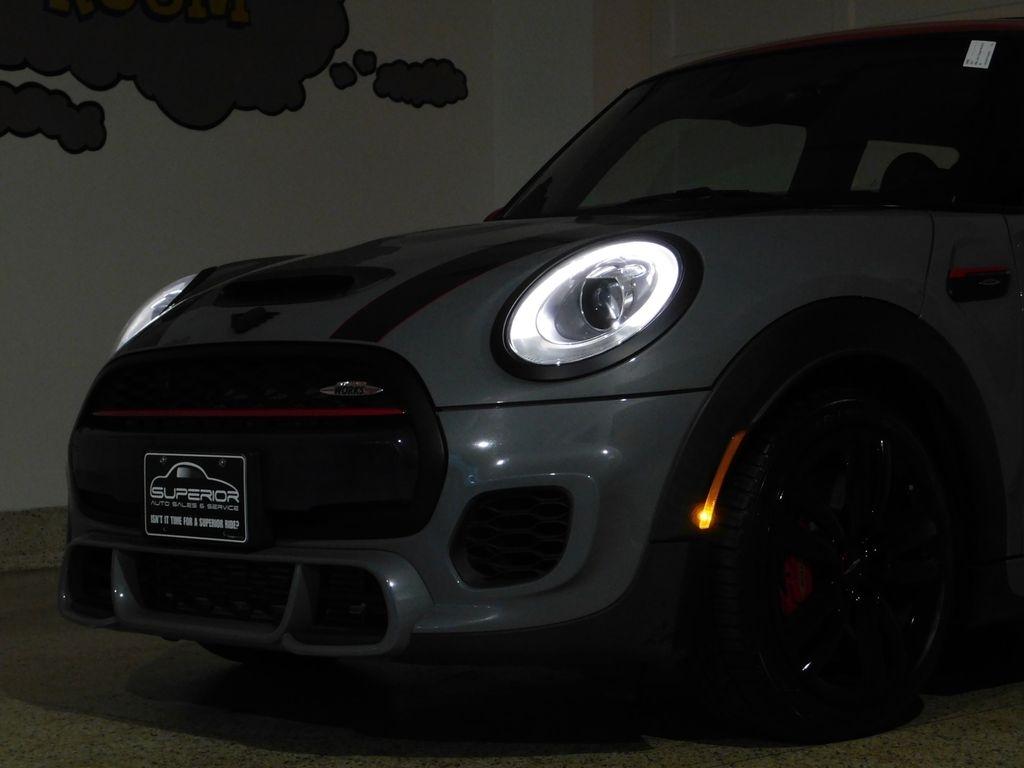 MINI Cooper John Cooper Works 2017