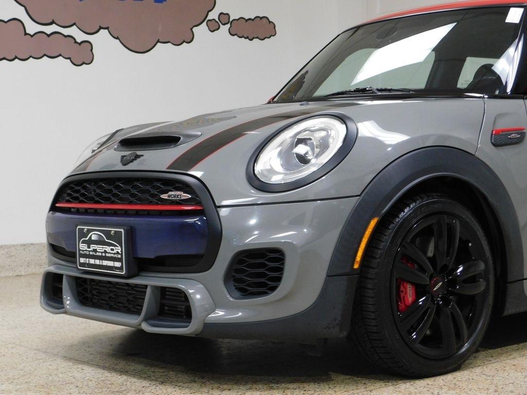 MINI Cooper John Cooper Works 2017