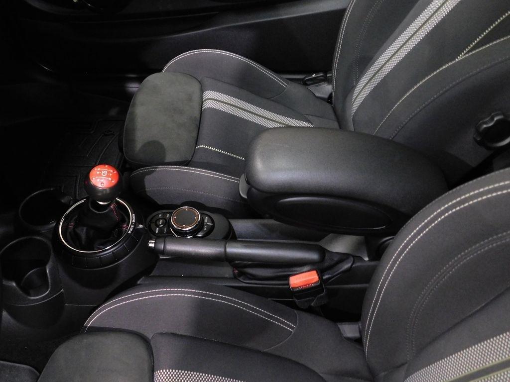 MINI Cooper John Cooper Works 2017