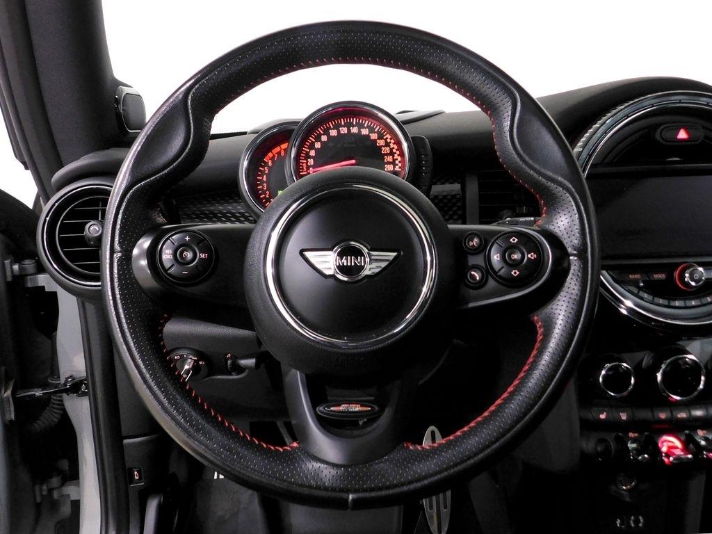 MINI Cooper John Cooper Works 2017