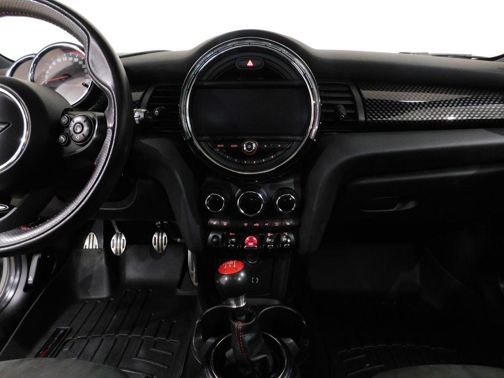 MINI Cooper John Cooper Works 2017