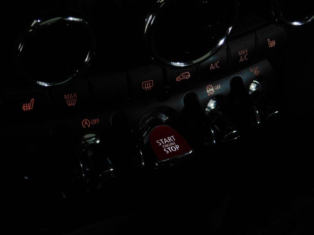 MINI Cooper John Cooper Works 2017