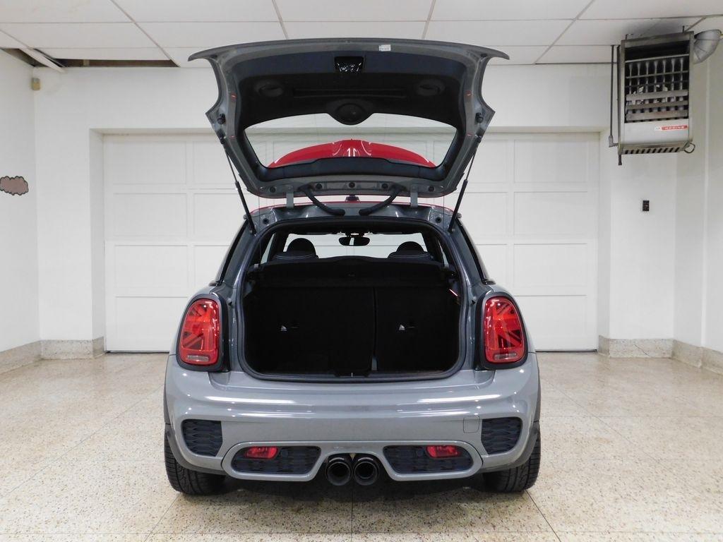 MINI Cooper John Cooper Works 2017
