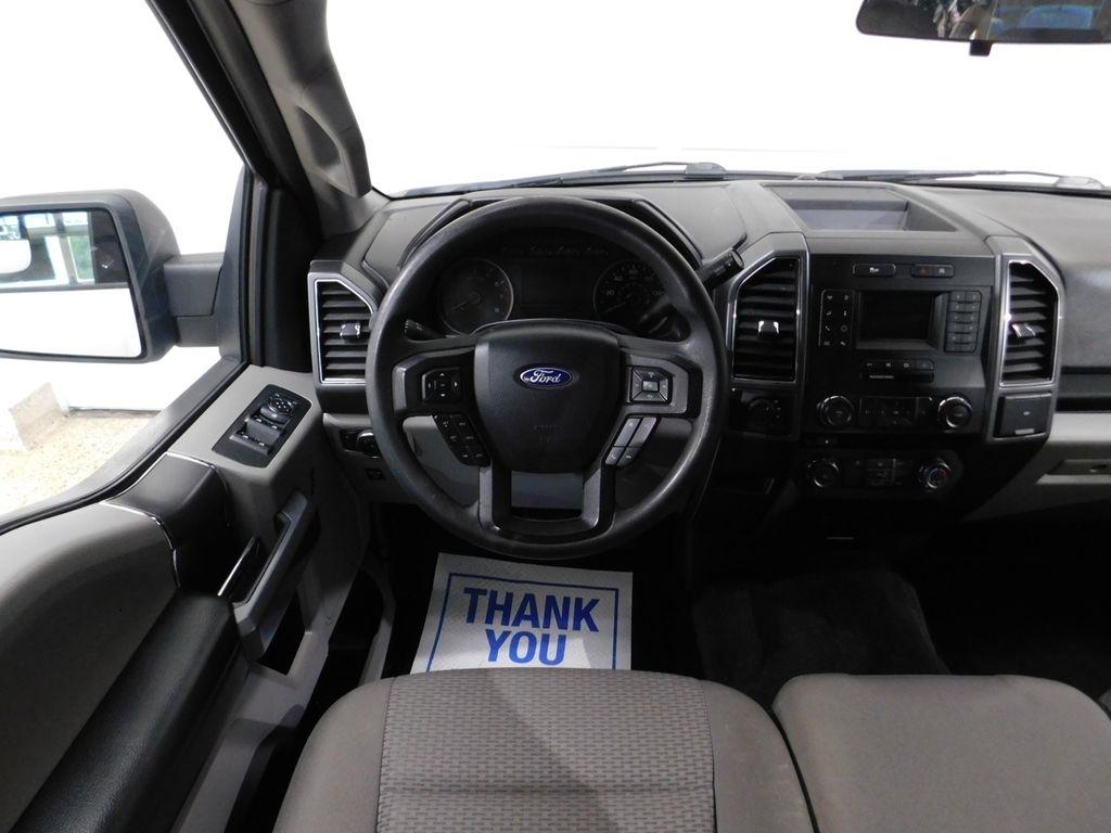 Ford F-150 XLT SuperCrew 4WD 2018