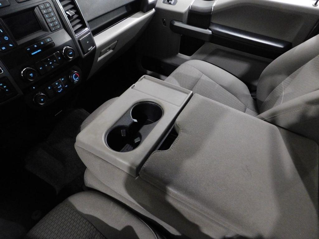 Ford F-150 XLT SuperCrew 4WD 2018