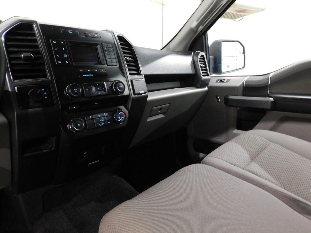 Ford F-150 XLT SuperCrew 4WD 2018