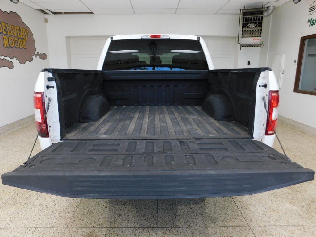 Ford F-150 XLT SuperCrew 4WD 2018
