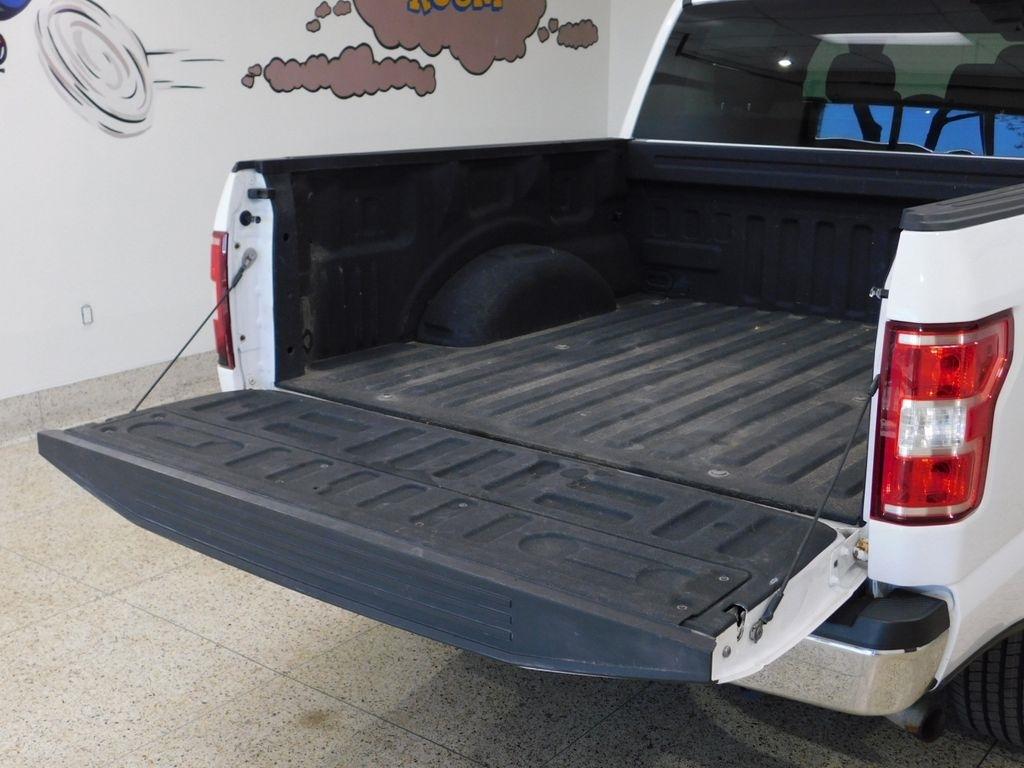 Ford F-150 XLT SuperCrew 4WD 2018