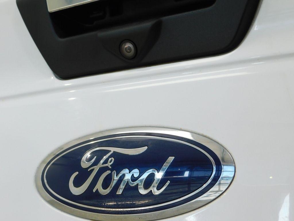 Ford F-150 XLT SuperCrew 4WD 2018