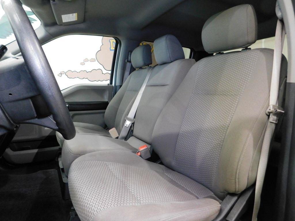 Ford F-150 XLT SuperCrew 4WD 2018