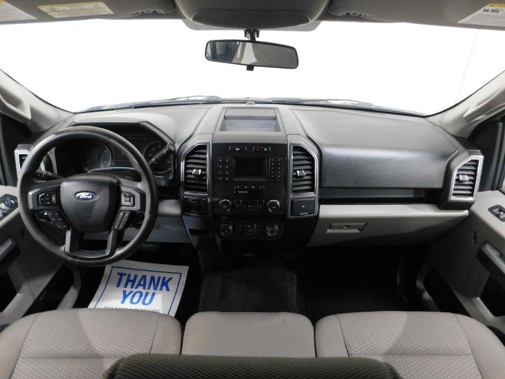 Ford F-150 XLT SuperCrew 4WD 2018