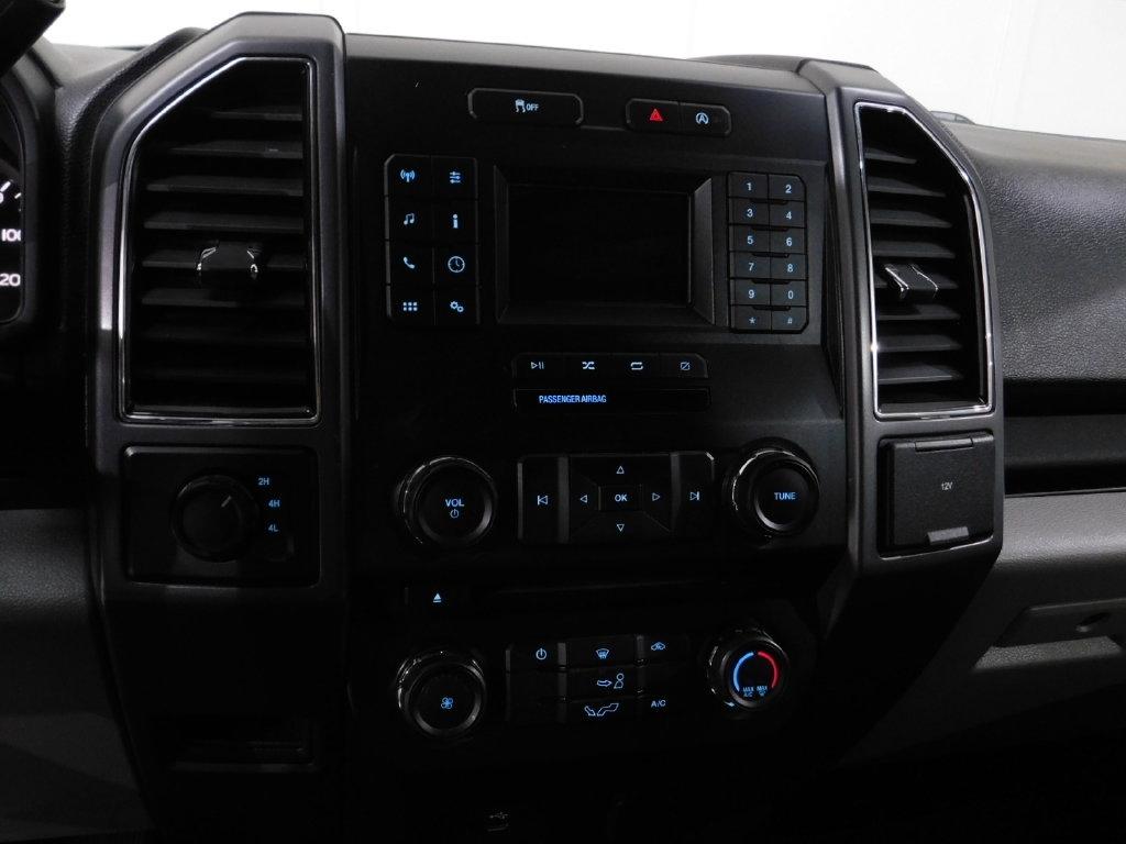 Ford F-150 XLT SuperCrew 4WD 2018