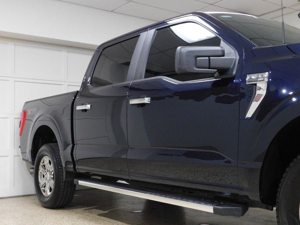 Ford F-150 XLT SuperCrew 5.5-ft. Bed 4WD 2023