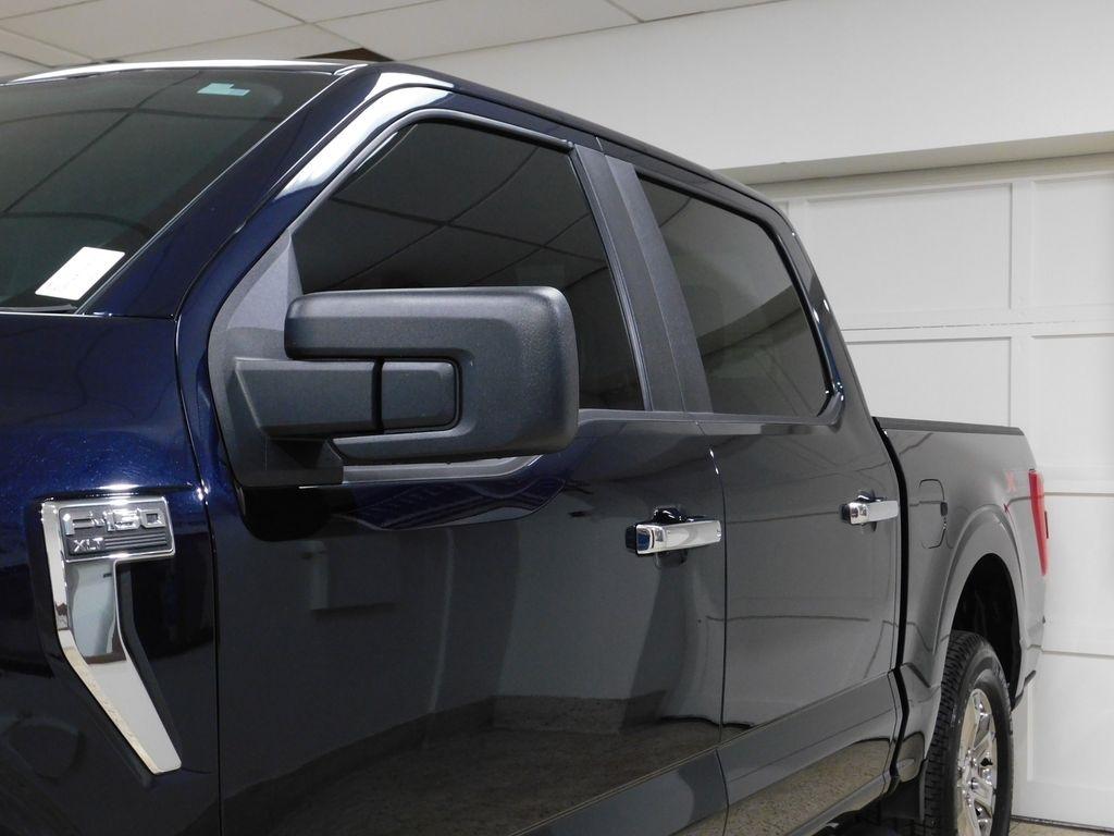Ford F-150 XLT SuperCrew 5.5-ft. Bed 4WD 2023