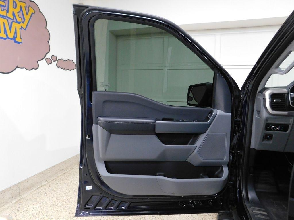 Ford F-150 XLT SuperCrew 5.5-ft. Bed 4WD 2023