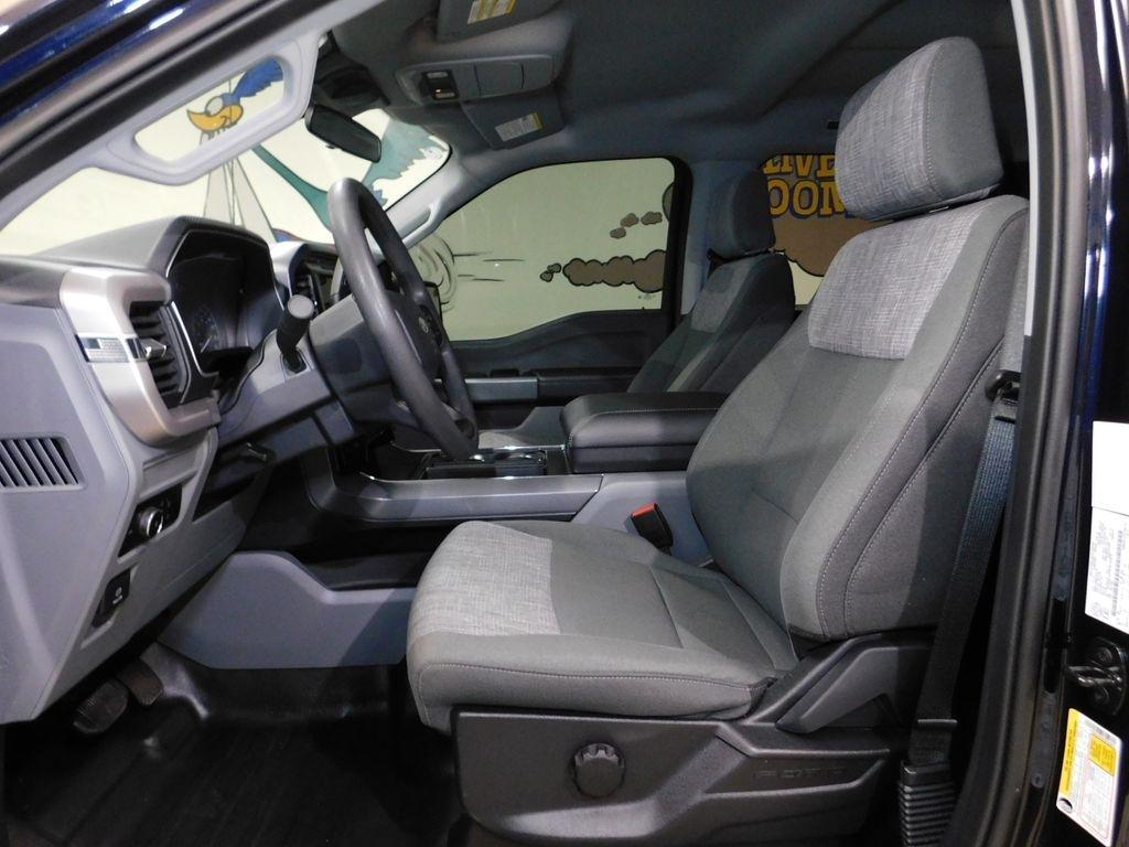 Ford F-150 XLT SuperCrew 5.5-ft. Bed 4WD 2023