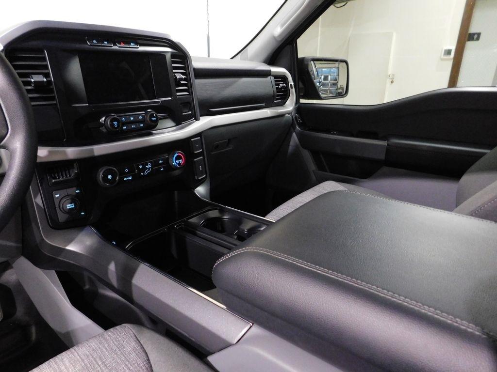 Ford F-150 XLT SuperCrew 5.5-ft. Bed 4WD 2023