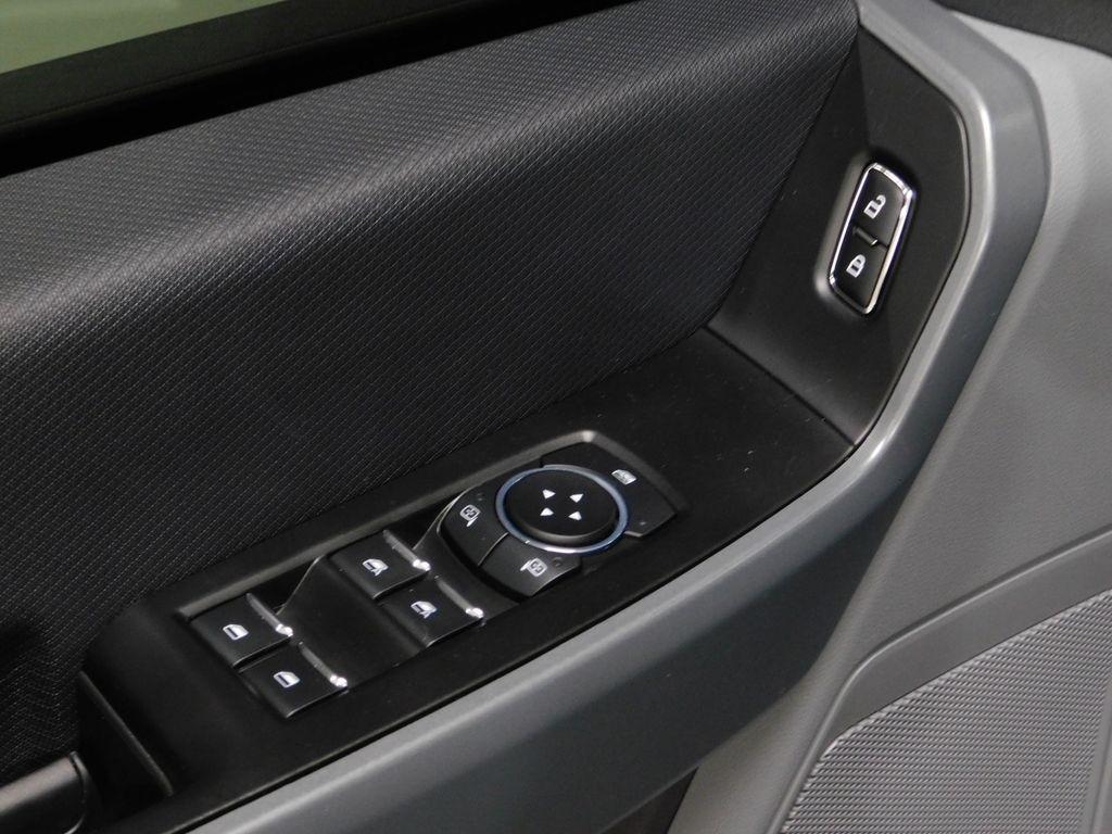 Ford F-150 XLT SuperCrew 5.5-ft. Bed 4WD 2023