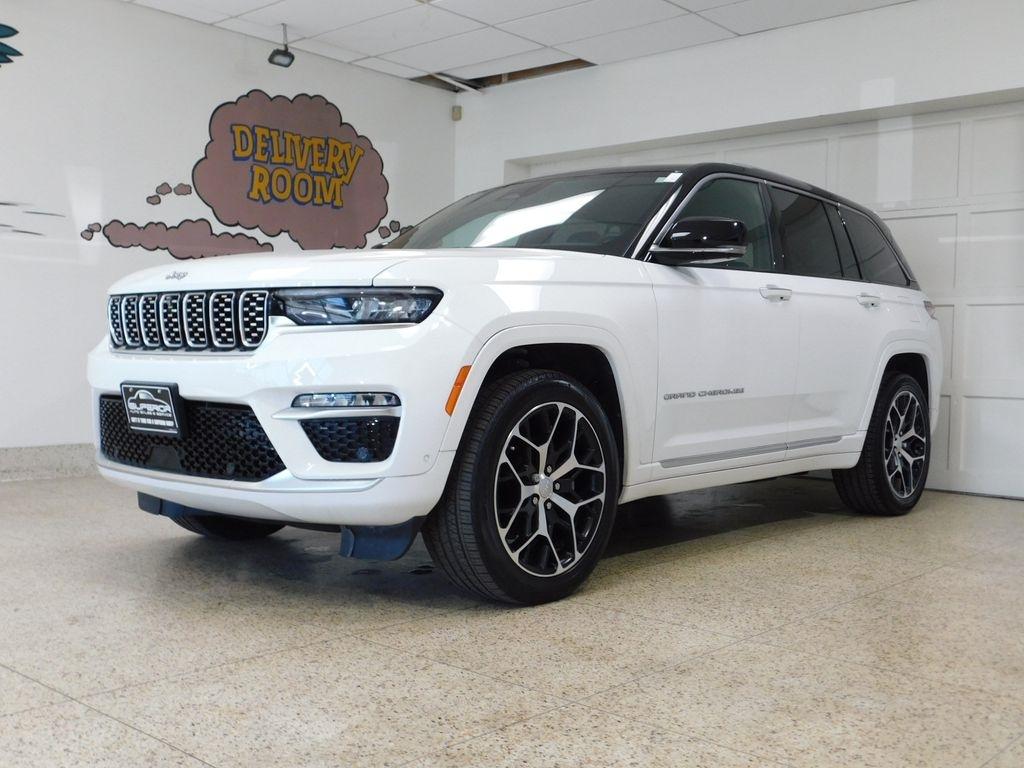 2024 Jeep Grand Cherokee Summit 4WD