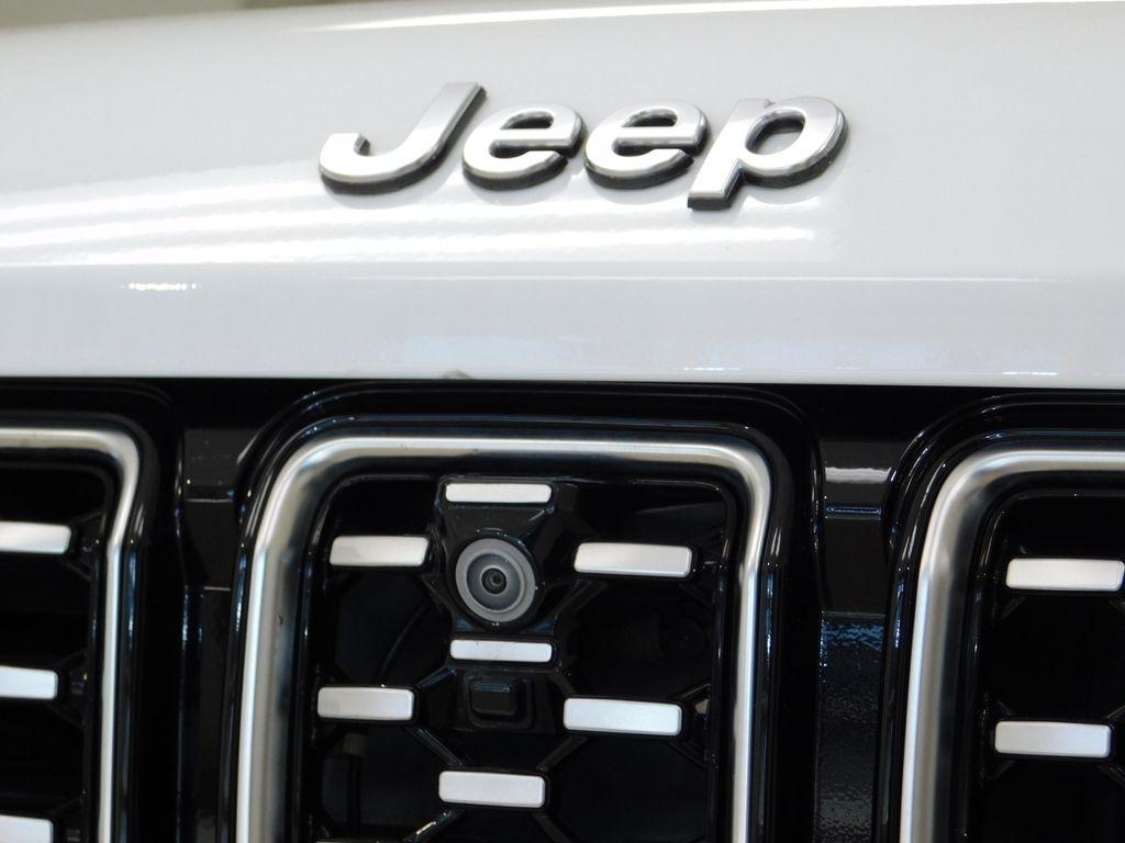 Jeep Grand Cherokee Summit 4WD 2024