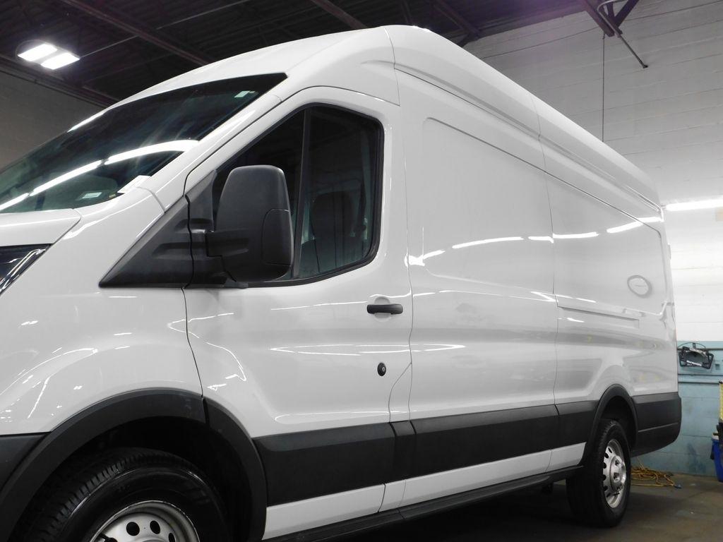 Ford Transit 250 Van High Roof w/Sliding Pass. 148-in. WB EL 2023