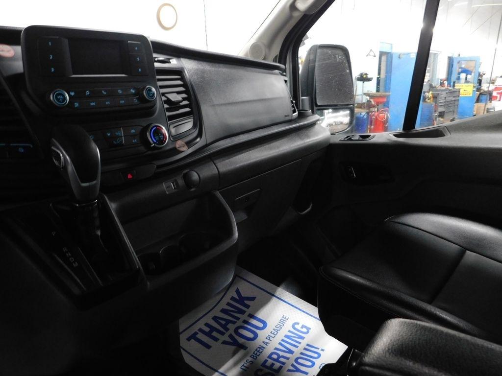 Ford Transit 250 Van High Roof w/Sliding Pass. 148-in. WB EL 2023