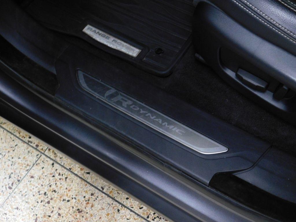 Land Rover Range Rover Velar R-Dynamic SE 2019