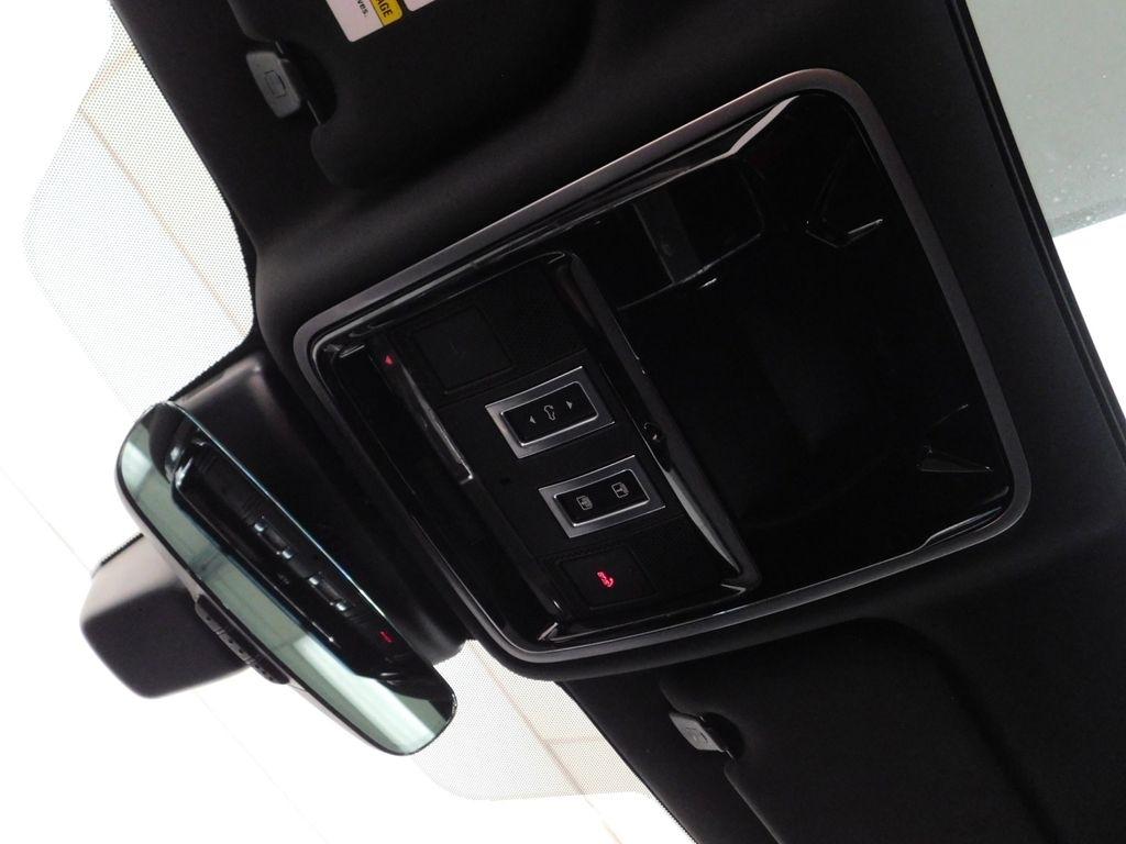 Land Rover Range Rover Velar R-Dynamic SE 2019