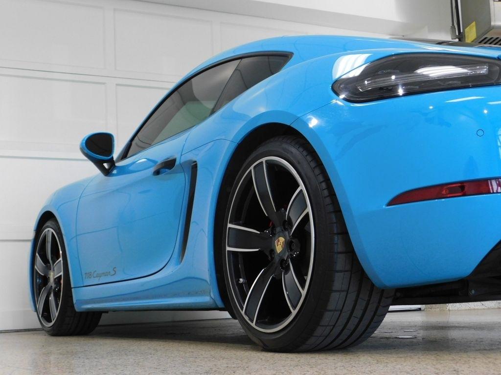 Porsche Cayman S 2017