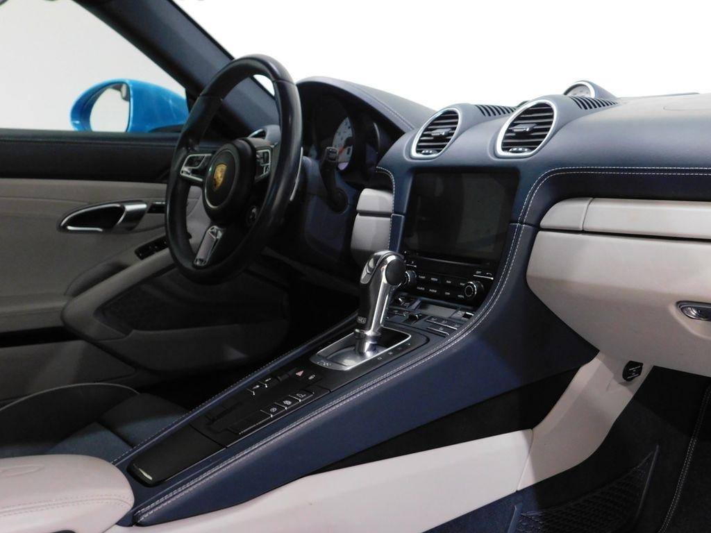 Porsche Cayman S 2017