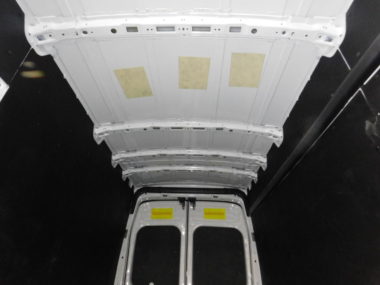 Ford Transit 250 Van High Roof w/Sliding Pass. 148-in. WB EL 2025