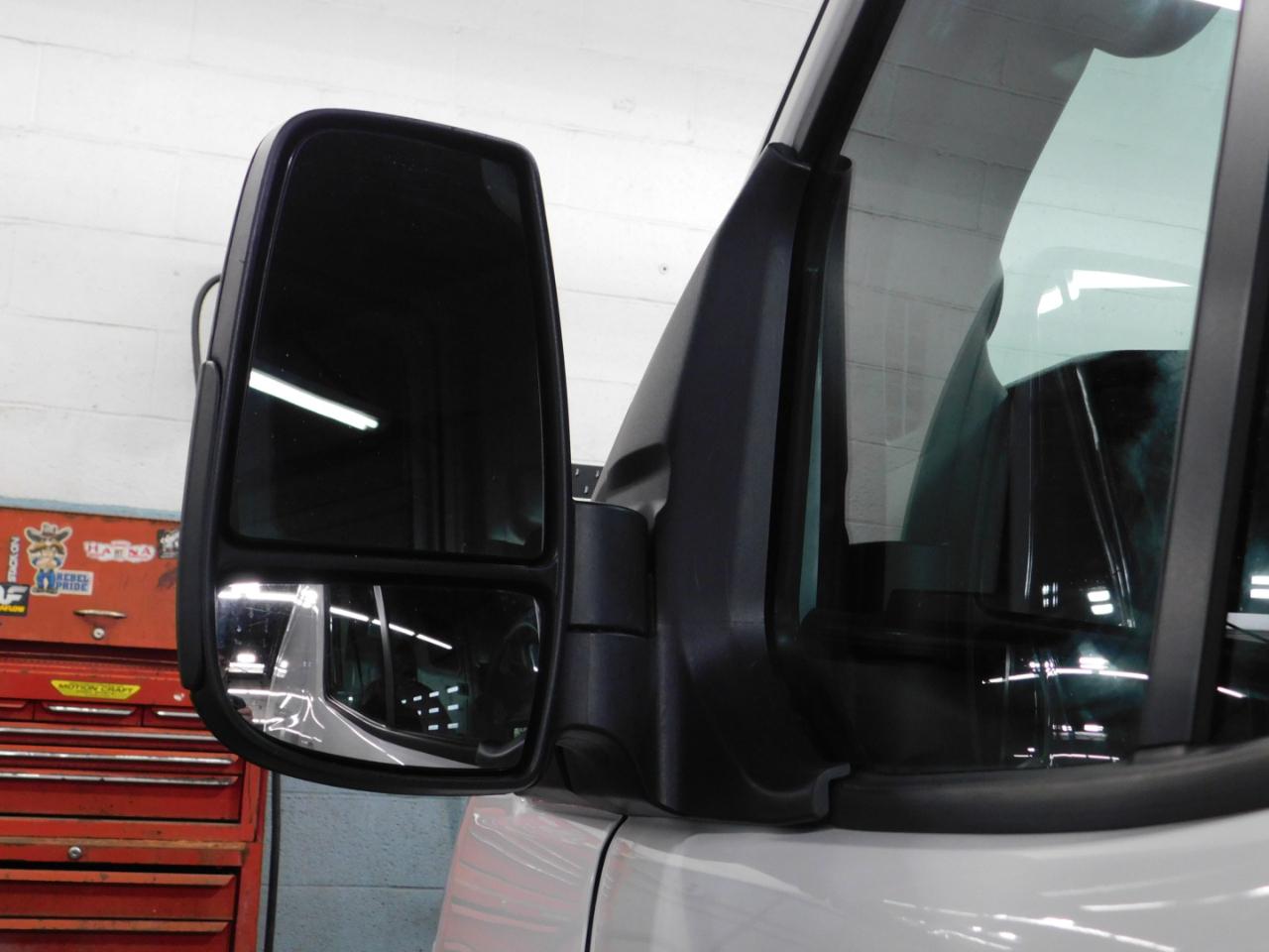Ford Transit 250 Van High Roof w/Sliding Pass. 148-in. WB EL 2025