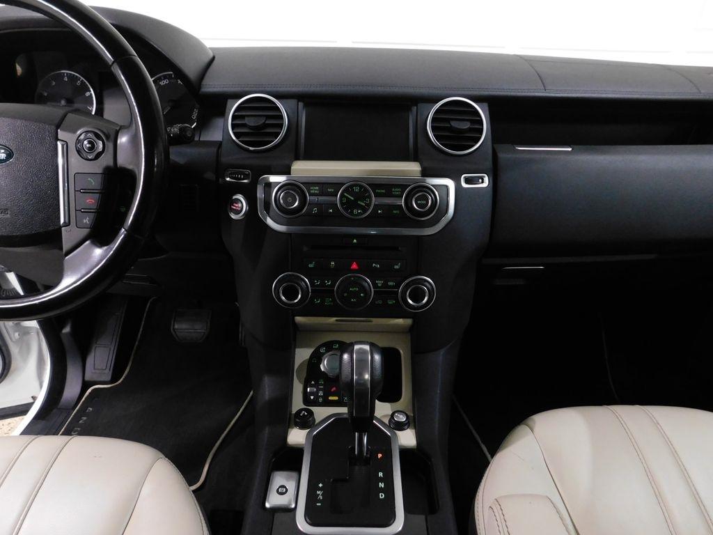 Land Rover LR4 HSE Luxury 2011