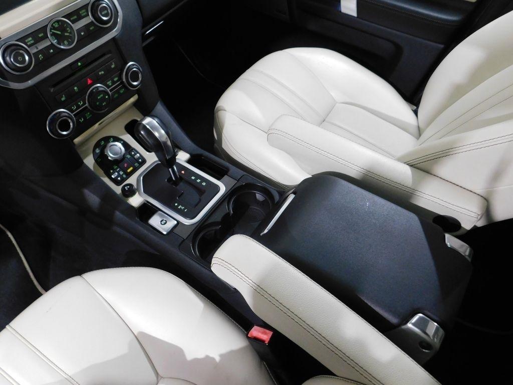 Land Rover LR4 HSE Luxury 2011