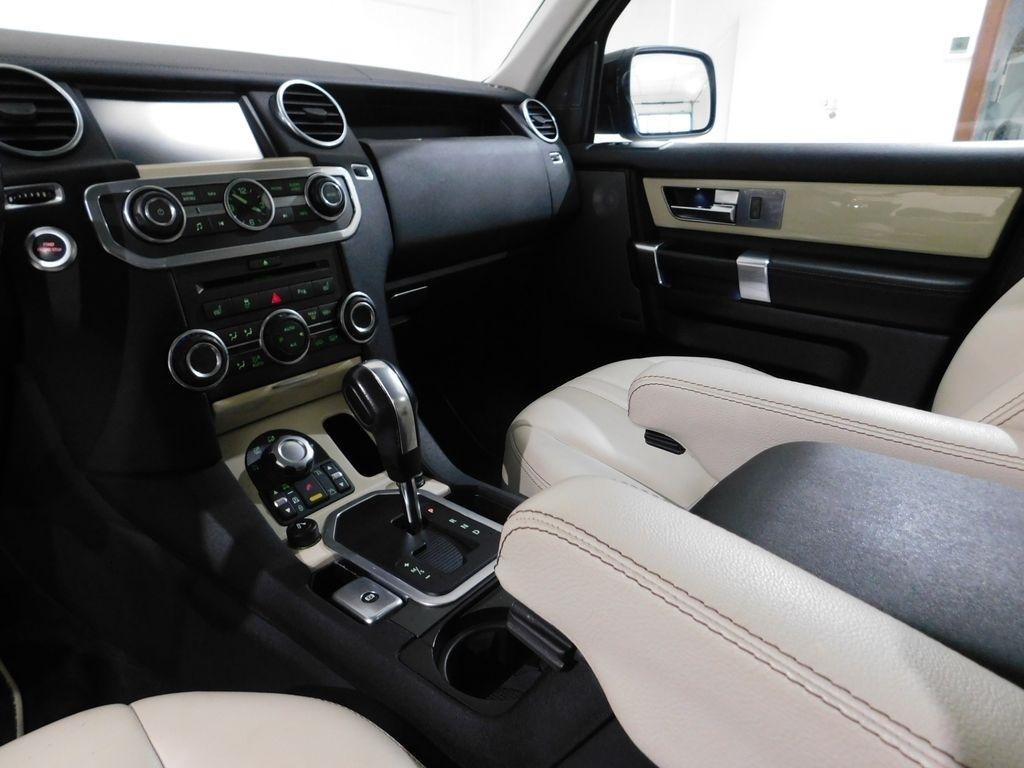 Land Rover LR4 HSE Luxury 2011