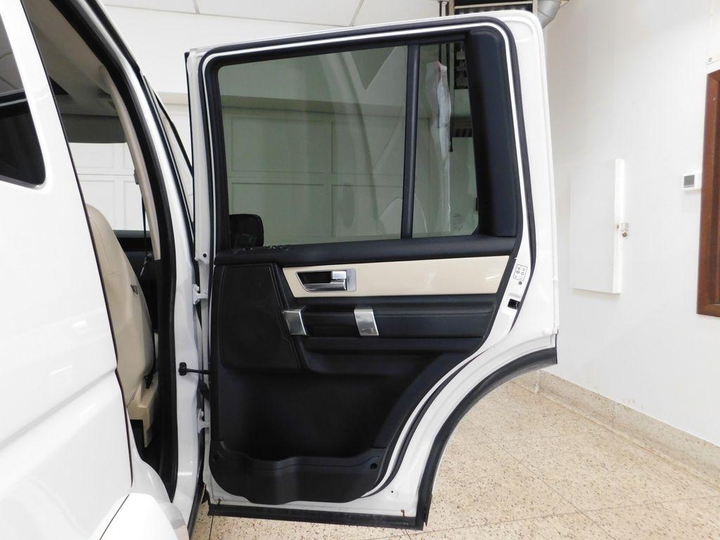 Land Rover LR4 HSE Luxury 2011