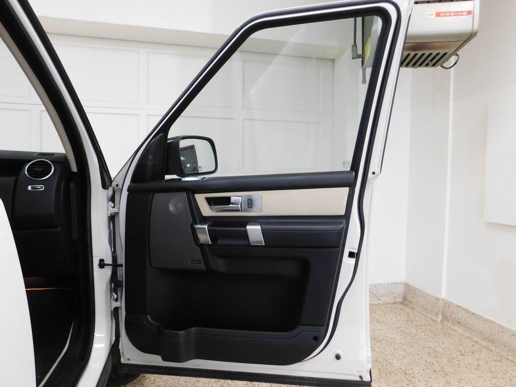 Land Rover LR4 HSE Luxury 2011