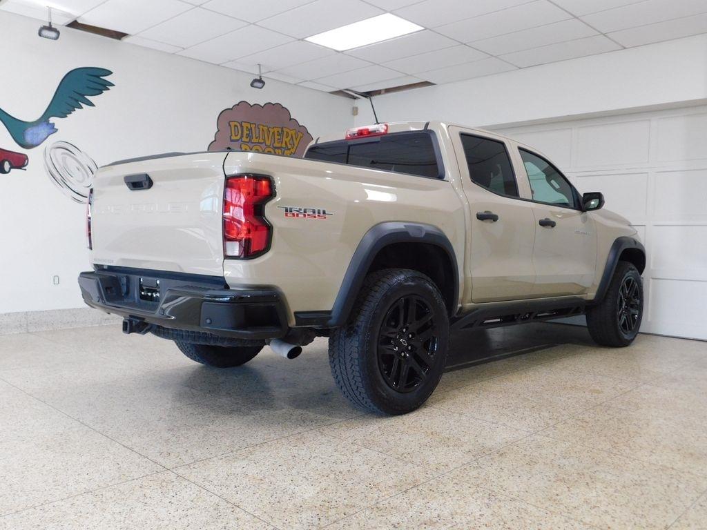 Chevrolet Colorado Trail Boss Crew Cab 4WD 2024