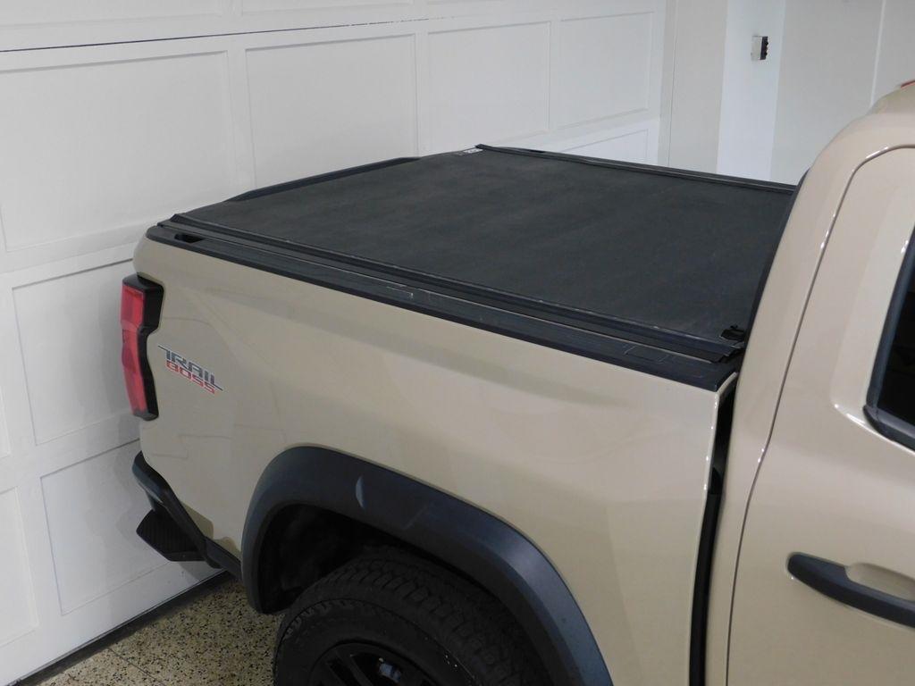 Chevrolet Colorado Trail Boss Crew Cab 4WD 2024